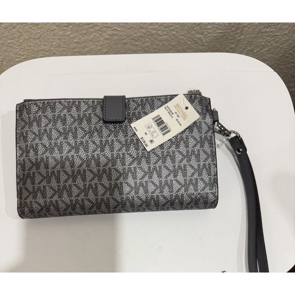 Michael Kors Jet Set Travel Double Zip Wristlet Pearl Grey Silver NWT